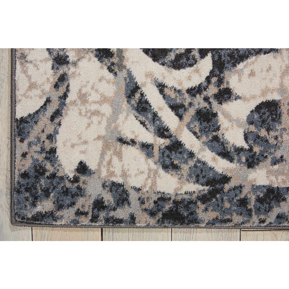 Modern Rectangle Area Rug, 5' x 7'. Picture 4
