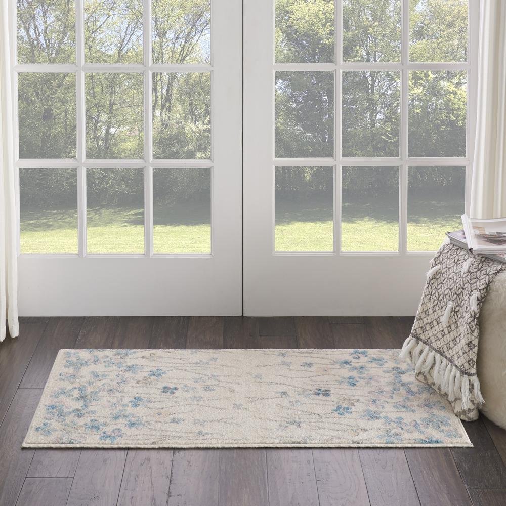 Contemporary Rectangle Area Rug, 2' x 4'. Picture 2