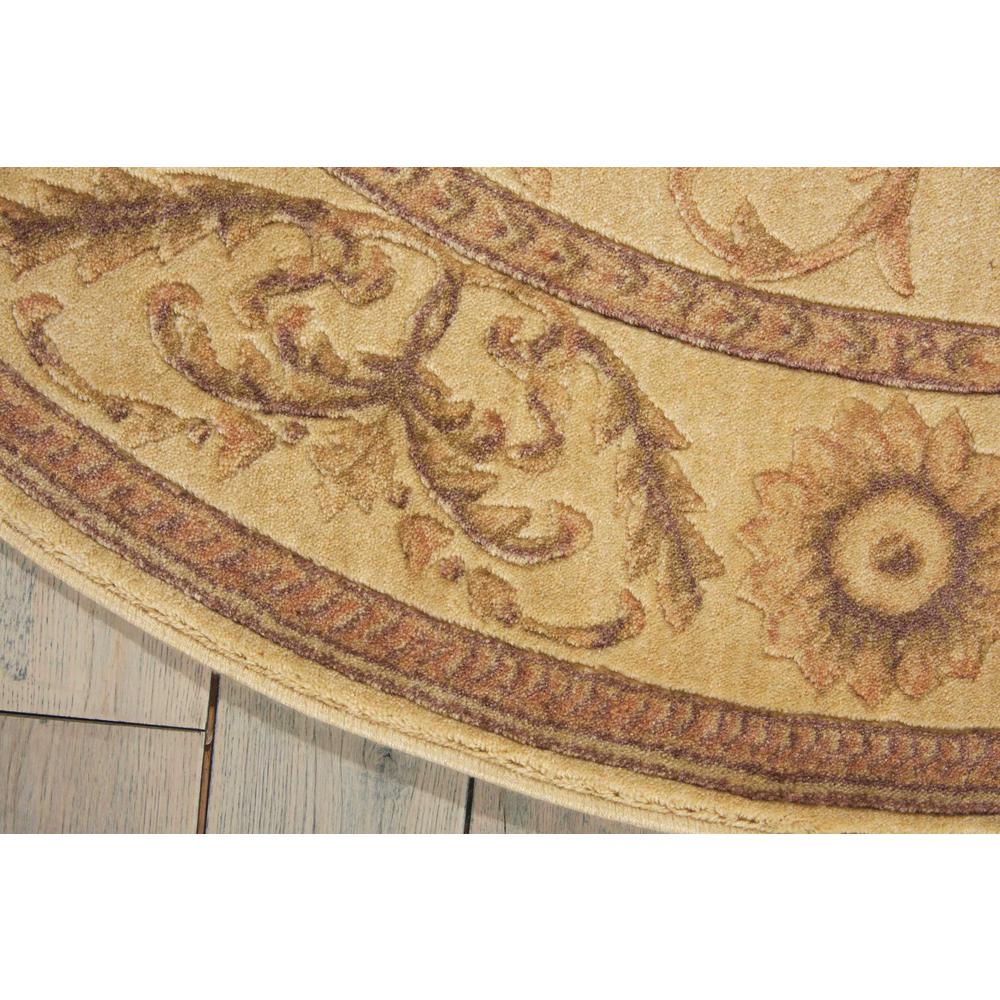Traditional Round Area Rug, 6' x Round. Picture 3