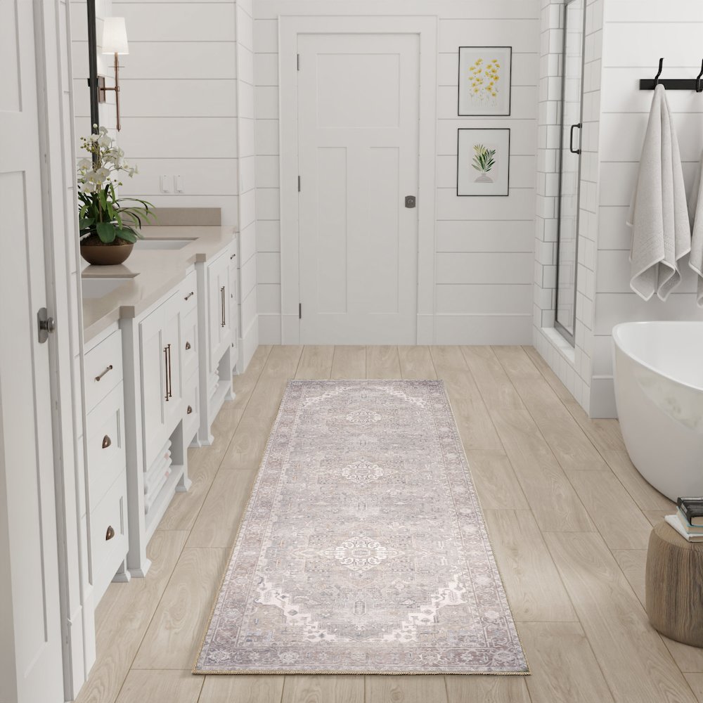Nourison Home Vintage Washables Area Rug. Picture 4