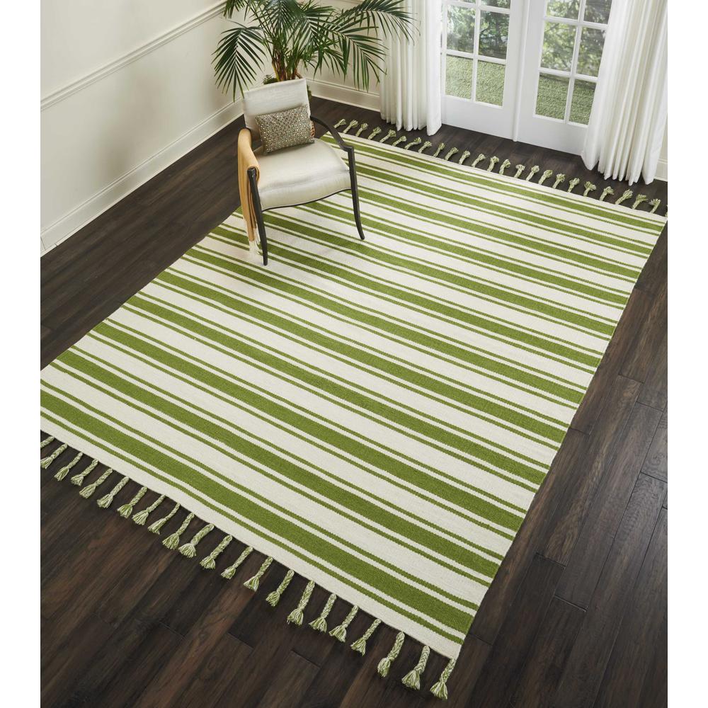 Solano Area Rug, Ivory/Green, 8' x 10'6". Picture 2