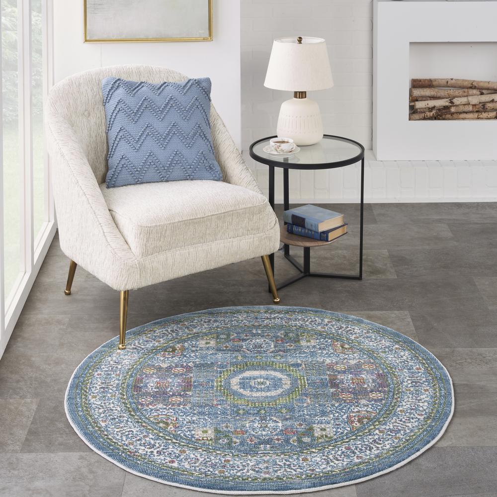 Bohemian Round Area Rug, 4' x Round. Picture 10