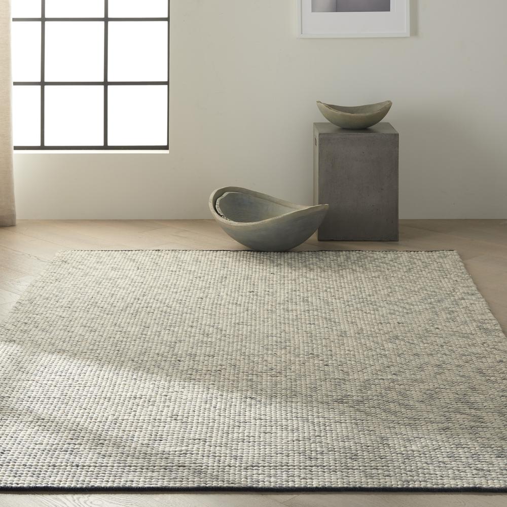 Modern Rectangle Area Rug, 4' x 6'. Picture 3