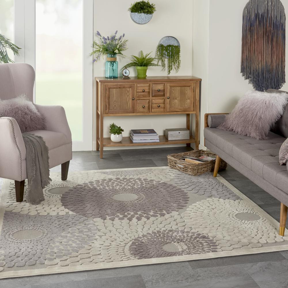 Graphic Illusions Area Rug, Grey, 6'7" x SQUARE. Picture 7