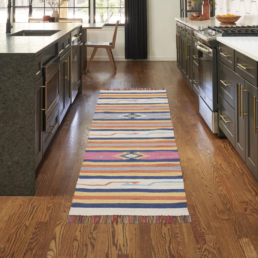 Southwestern Runner Area Rug, 8' Runner. Picture 3