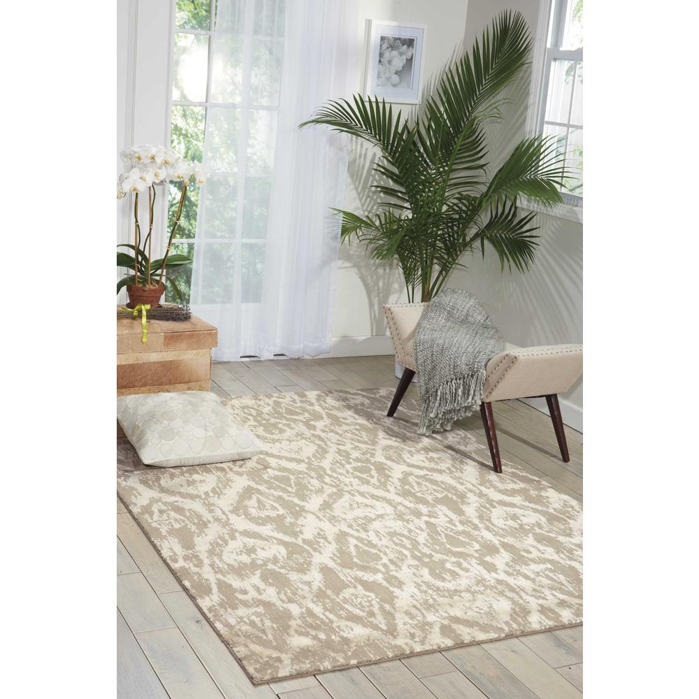 Nepal Area Rug, Quartz, 3'6" x 5'6". Picture 2
