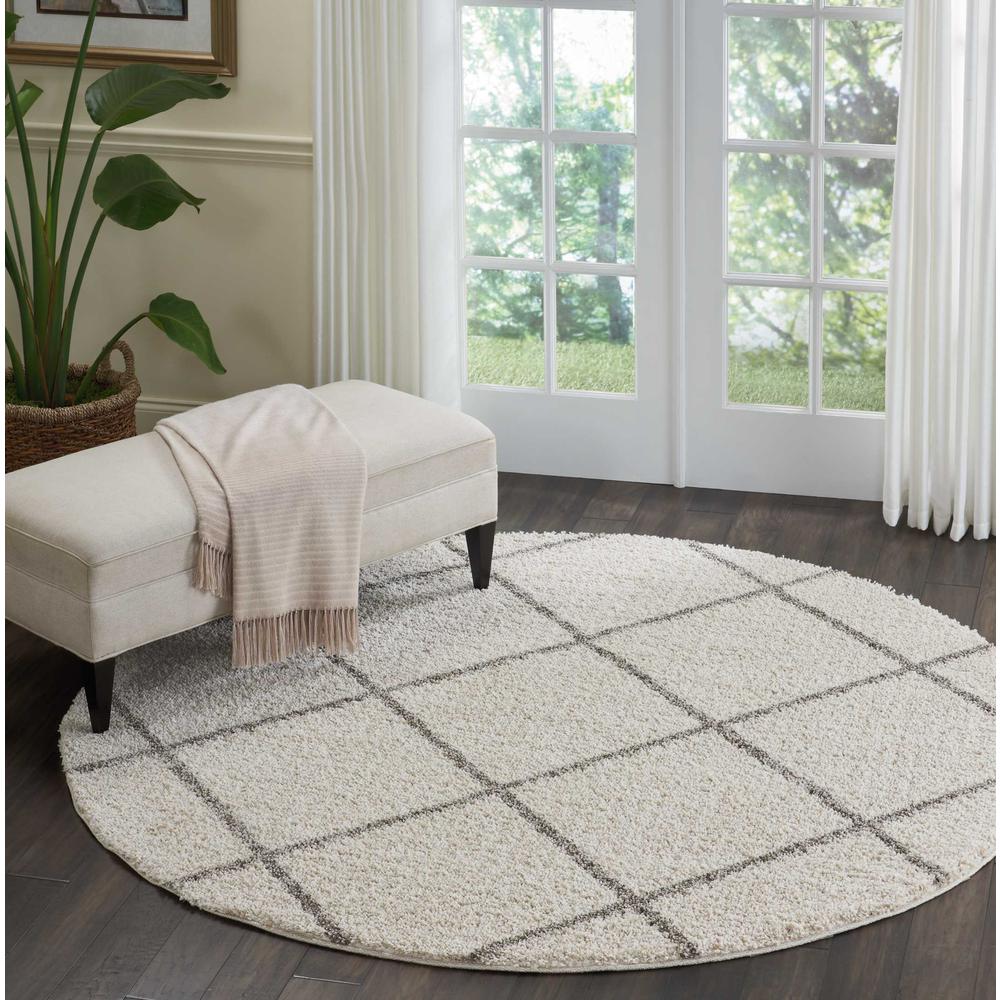 Brisbane Area Rug, Cream, 6'7" x ROUND. Picture 2