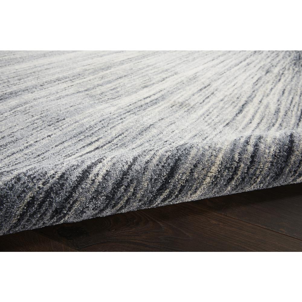 Modern Rectangle Area Rug, 4' x 6'. Picture 7