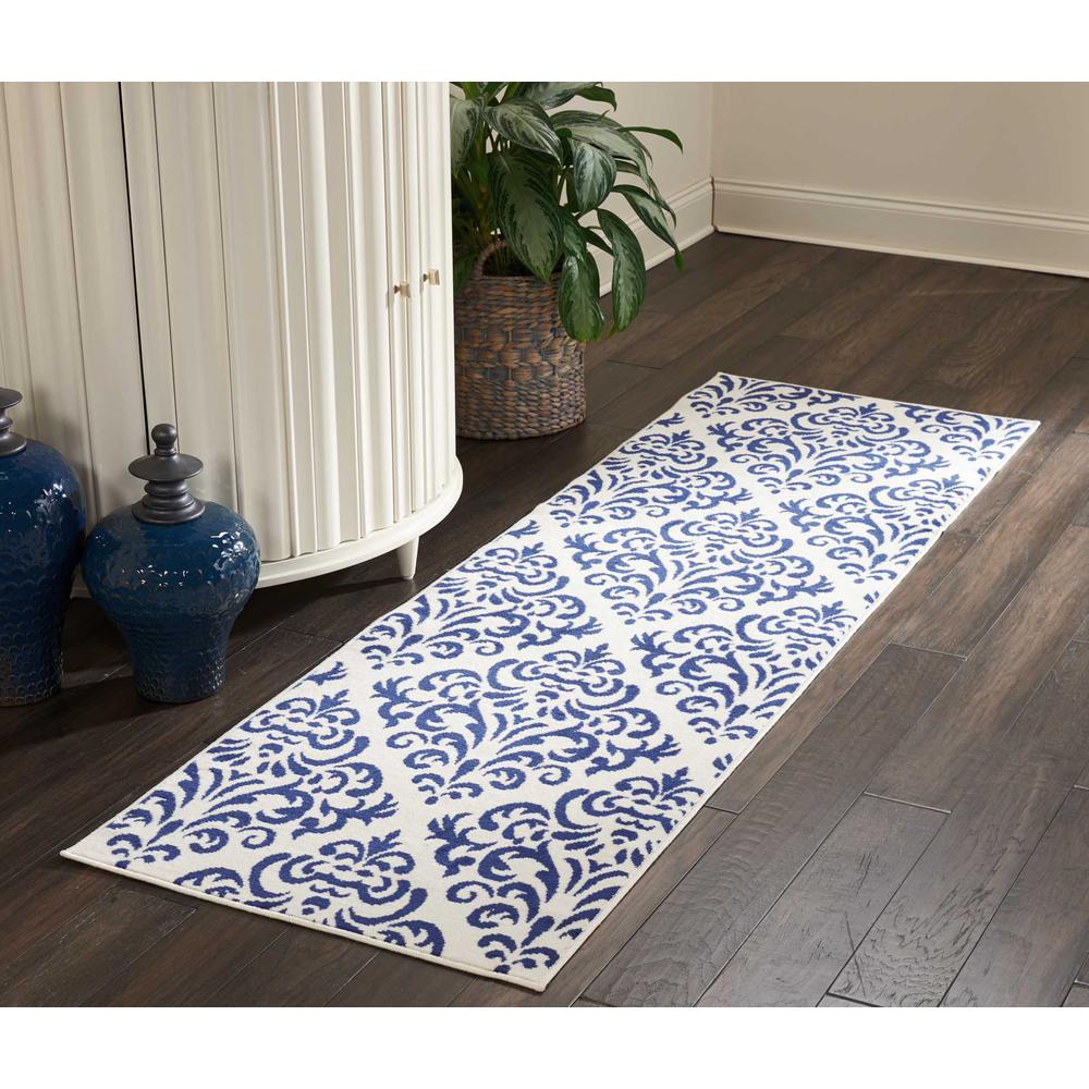 Transitional Runner Area Rug, 8' Runner. Picture 3