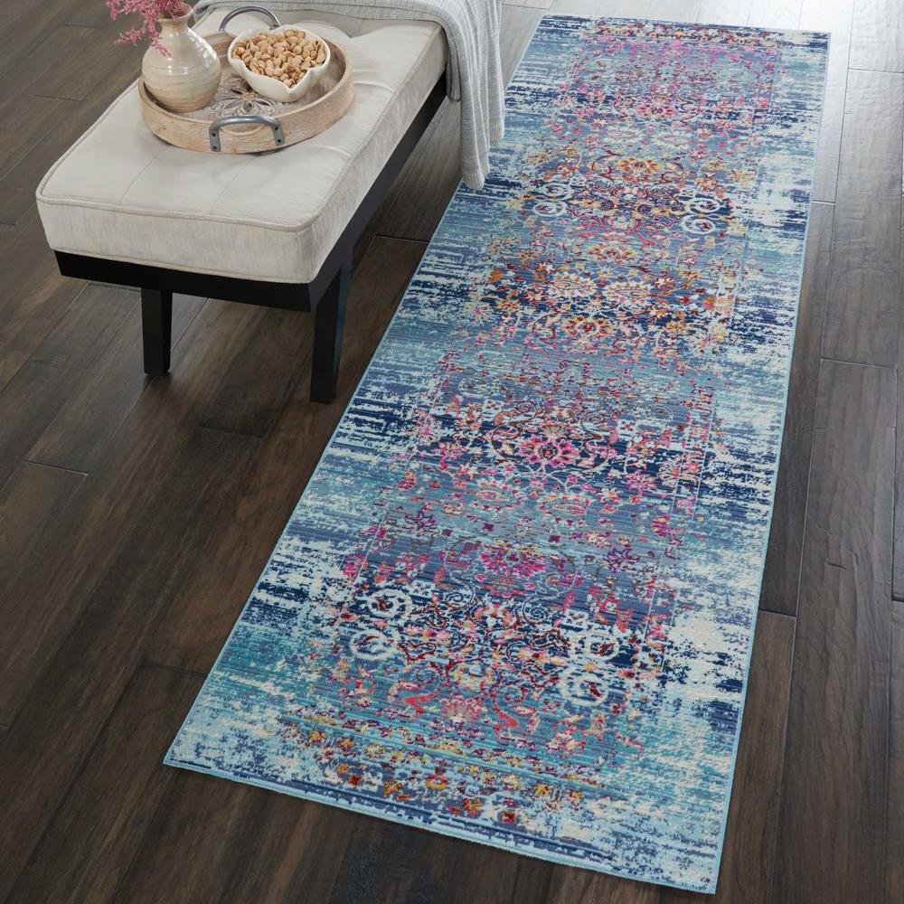 Vintage Runner Area Rug, 6' Runner. Picture 2
