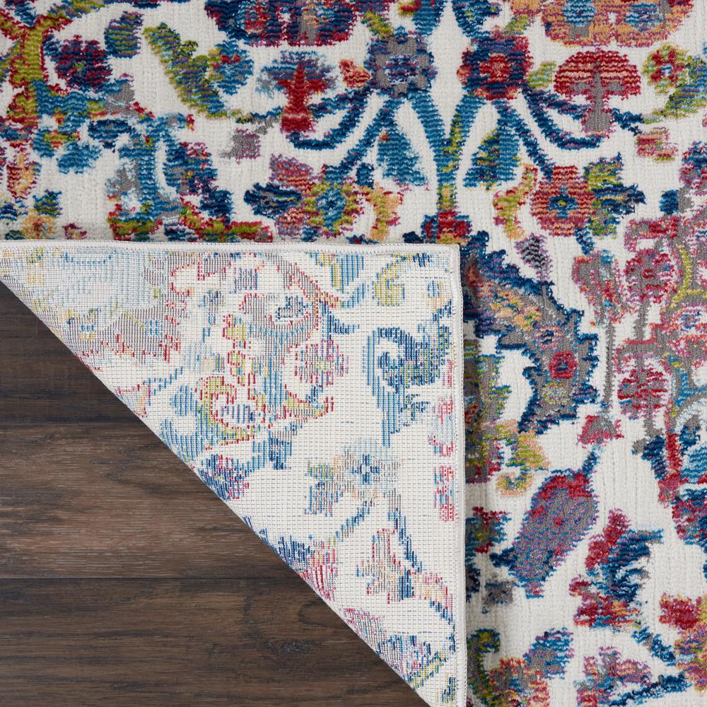 Vintage Rectangle Area Rug, 4' x 6'. Picture 3