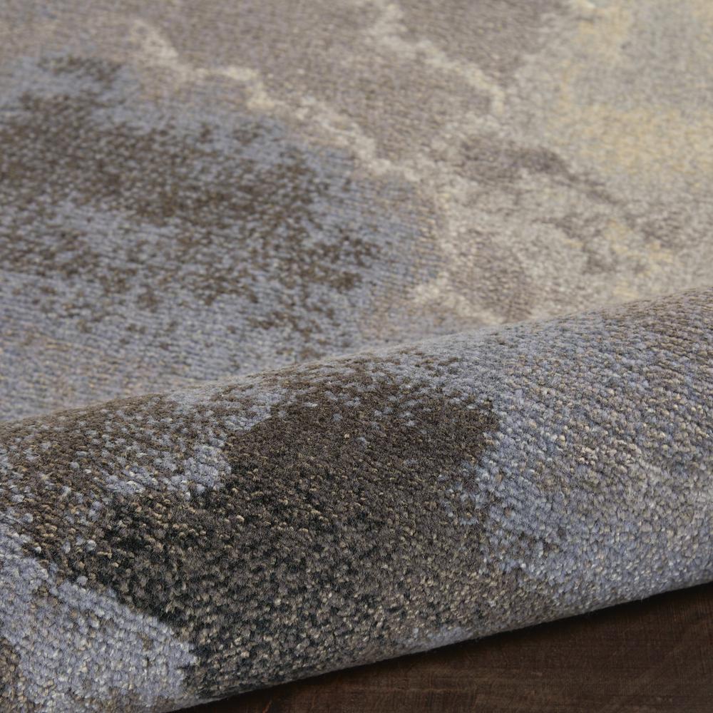 Modern Rectangle Area Rug, 2' x 3'. Picture 7