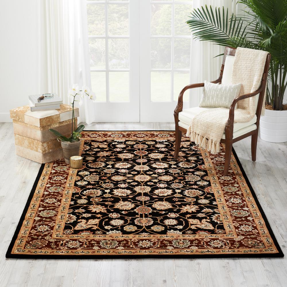 Traditional Rectangle Area Rug, 6' x 9'. Picture 2
