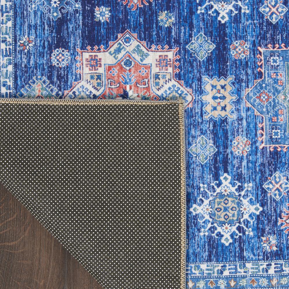 Vintage Runner Area Rug, 5' Runner. Picture 3