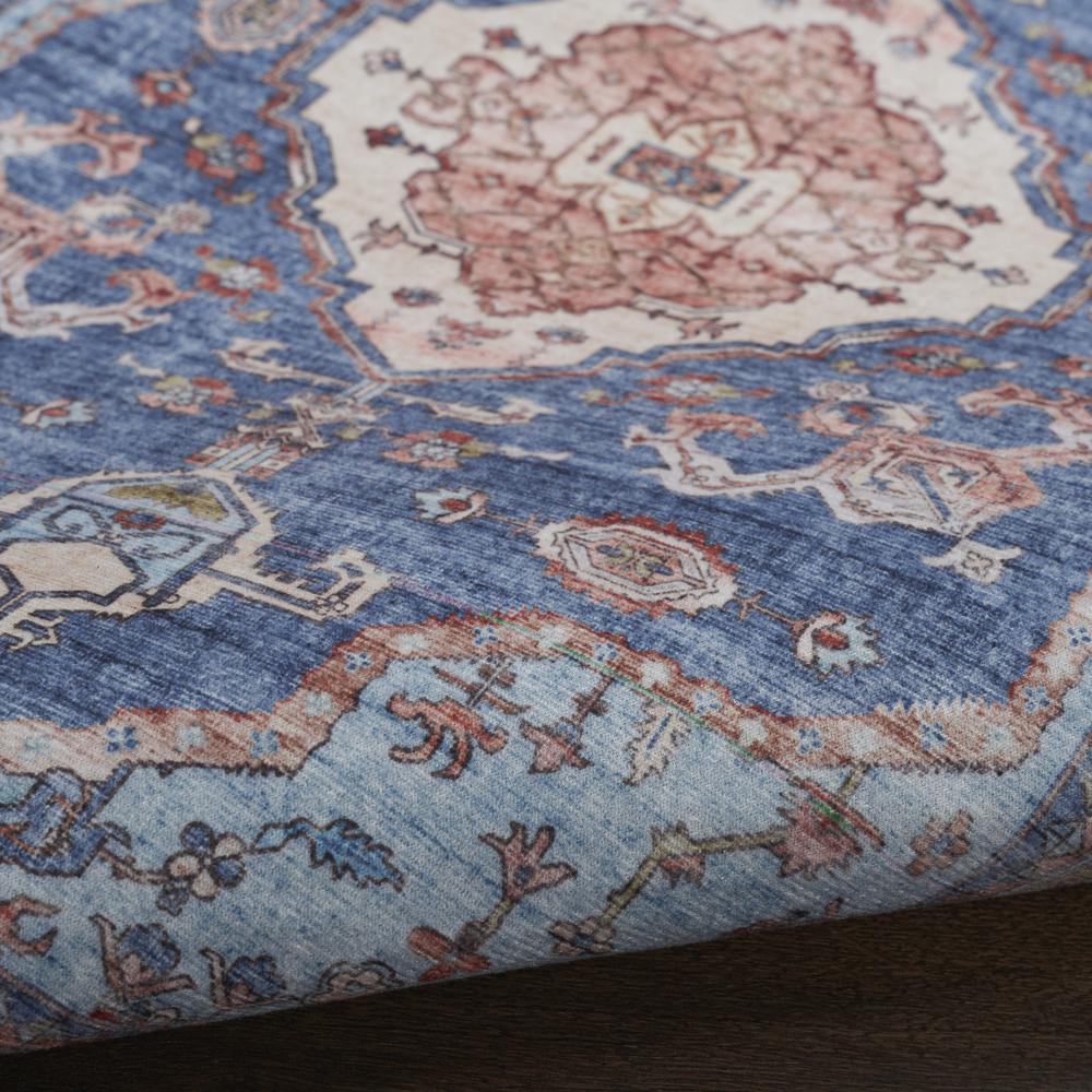 Vintage Runner Area Rug, 5' Runner. Picture 7