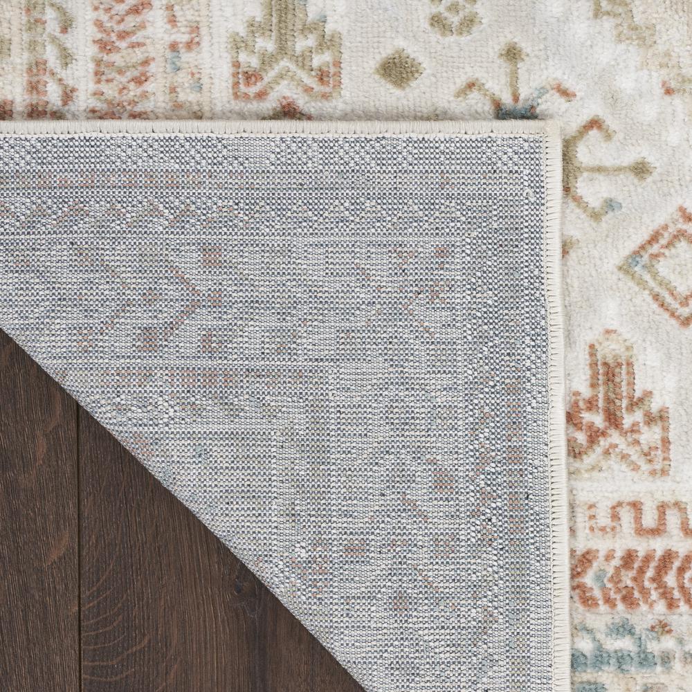 Vintage Rectangle Area Rug, 4' x 6'. Picture 3