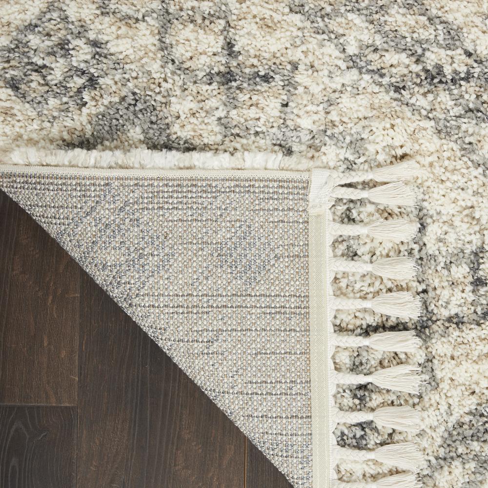 Shag Rectangle Area Rug, 4' x 6'. Picture 3