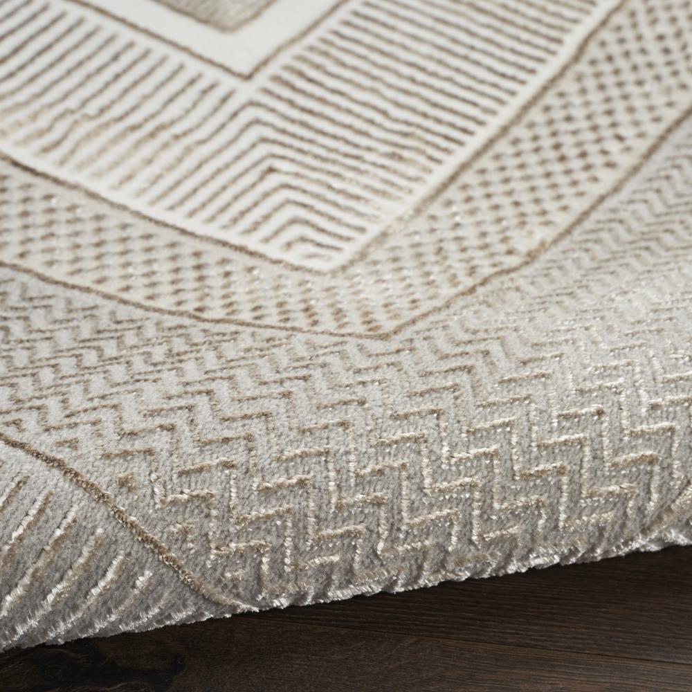 Modern Rectangle Area Rug, 5' x 7'. Picture 8