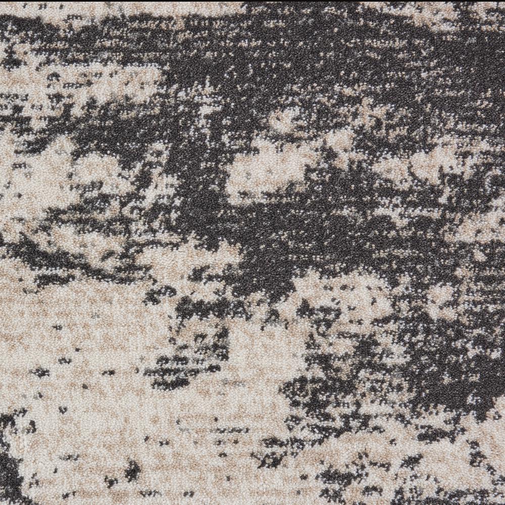 Modern Round Area Rug, 5' x Round. Picture 4