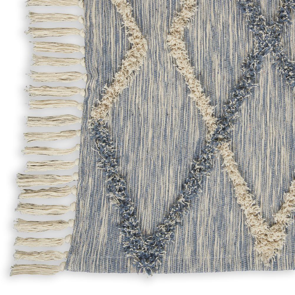 ROC01 Rockford Lt Grey Area Rug- 2'3" x 6'. Picture 5
