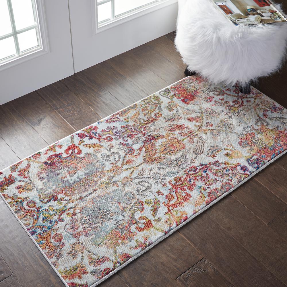 Vintage Rectangle Area Rug, 2' x 4'. Picture 8