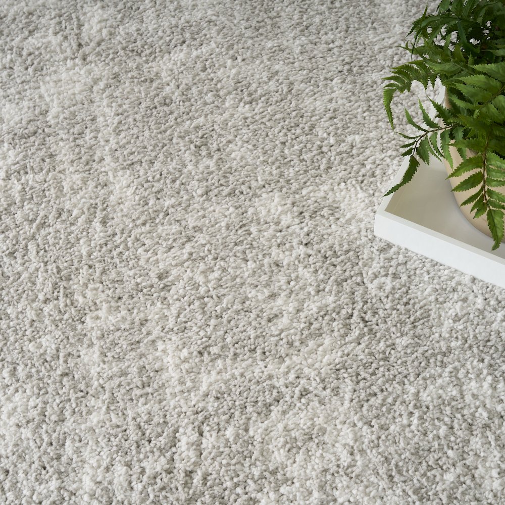 Nourison Home Modern Shag Area Rug. Picture 8