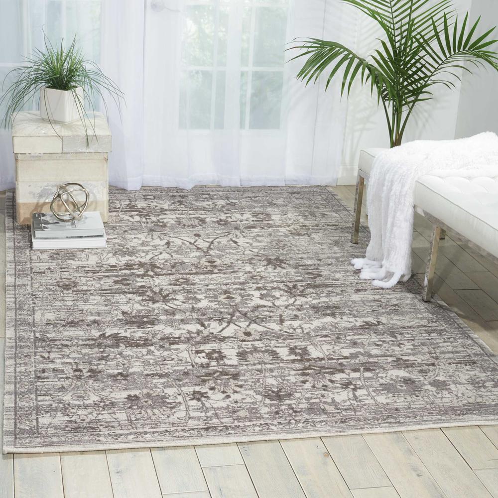 Vintage Rectangle Area Rug, 9' x 12'. Picture 2
