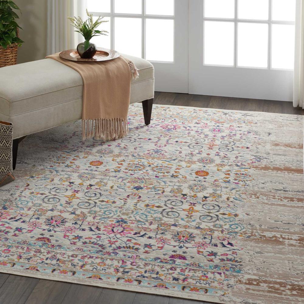 Vintage Rectangle Area Rug, 4' x 6'. Picture 9