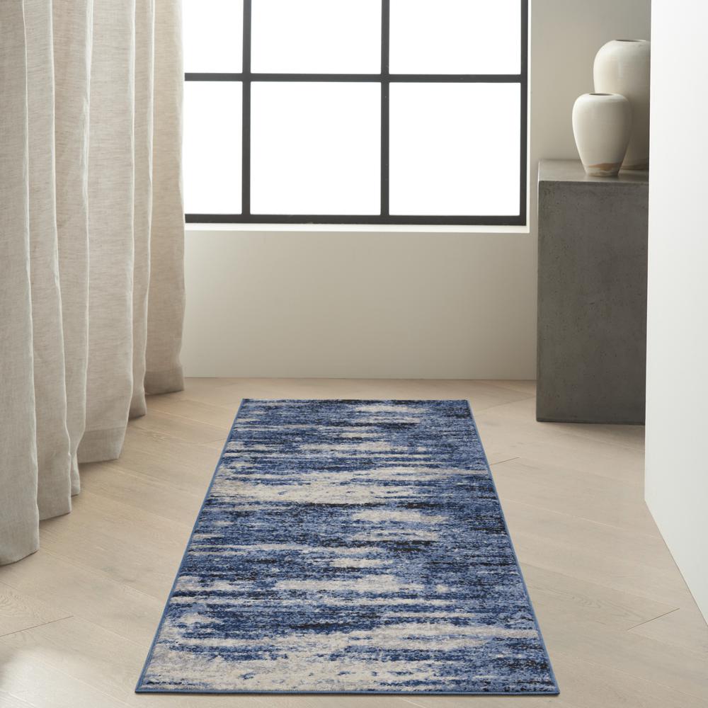 Modern Runner Area Rug, 7' Runner. Picture 2