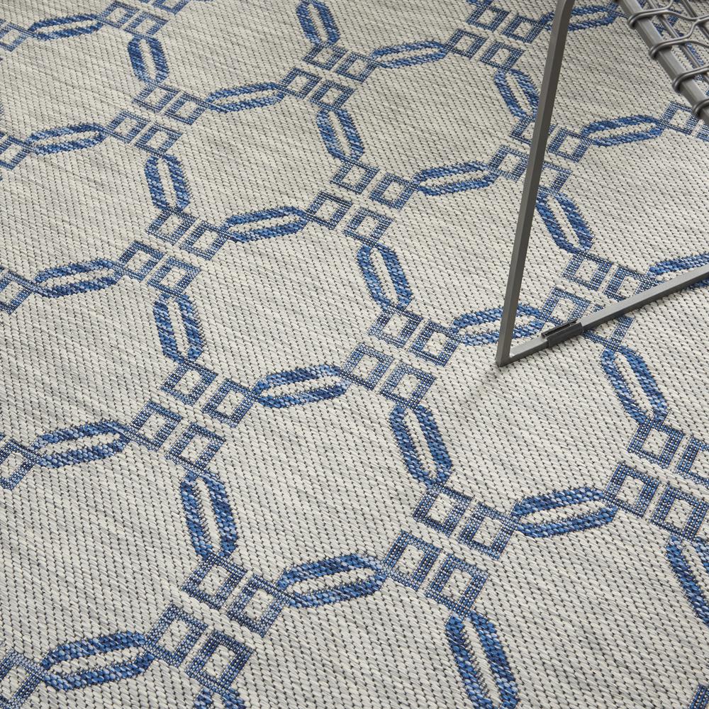 GRD02 Garden Party Ivory Blue Area Rug- 5'3" x round. Picture 8