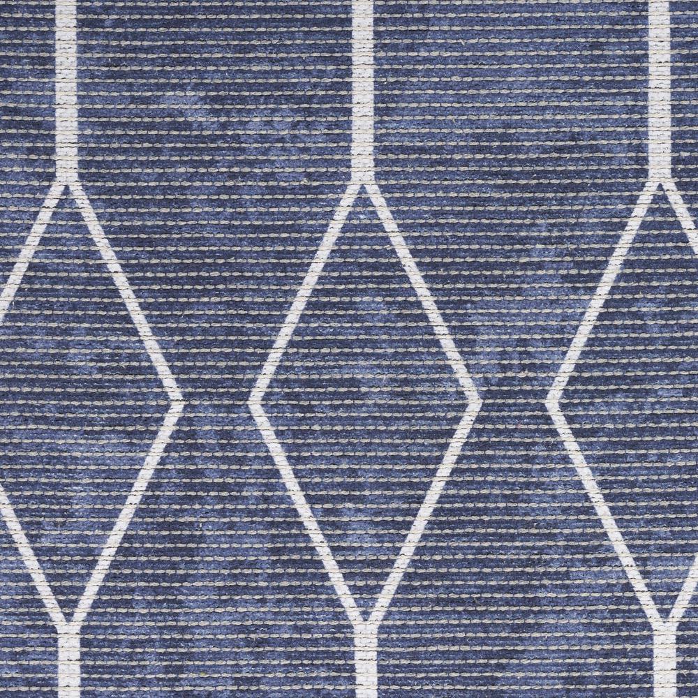 Modern Rectangle Area Rug, 2' x 4'. Picture 6