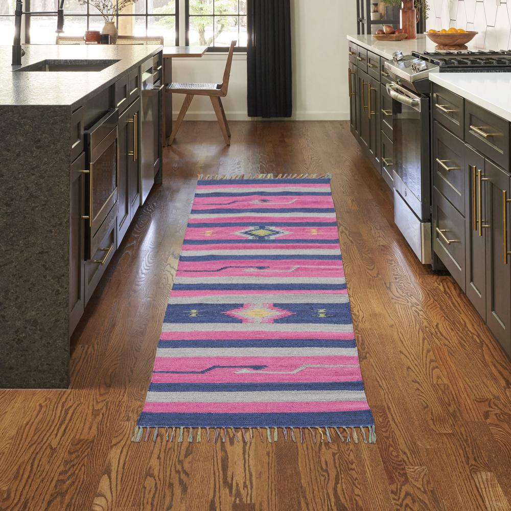 Southwestern Runner Area Rug, 8' Runner. Picture 3