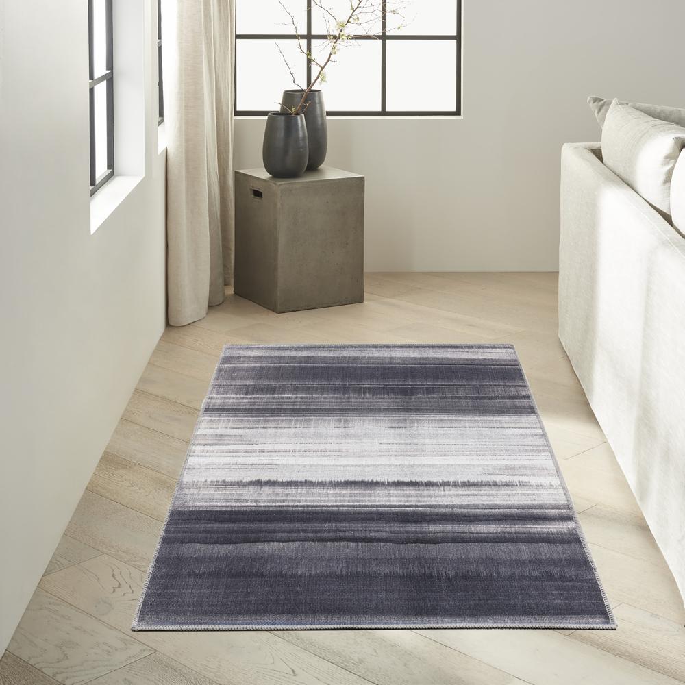 Modern Rectangle Area Rug, 3' x 4'. Picture 3