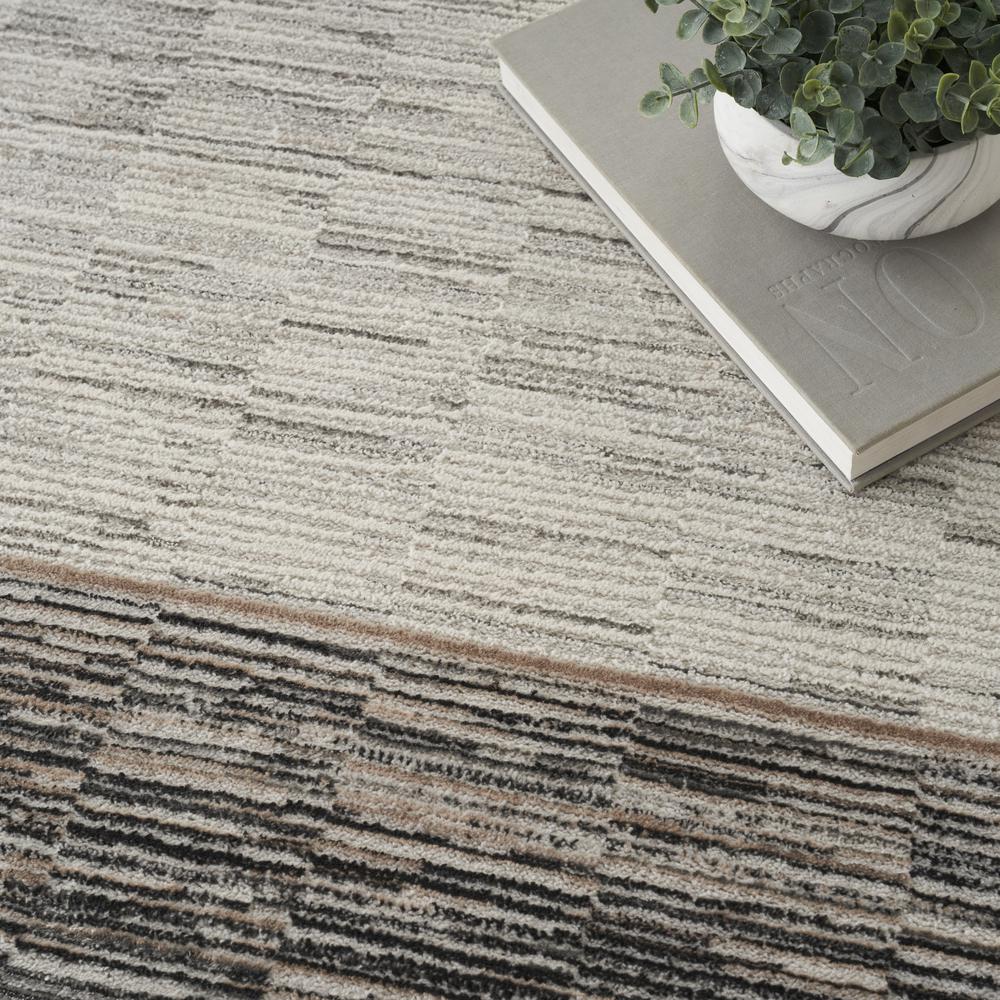 Modern Rectangle Area Rug, 5' x 7'. Picture 8