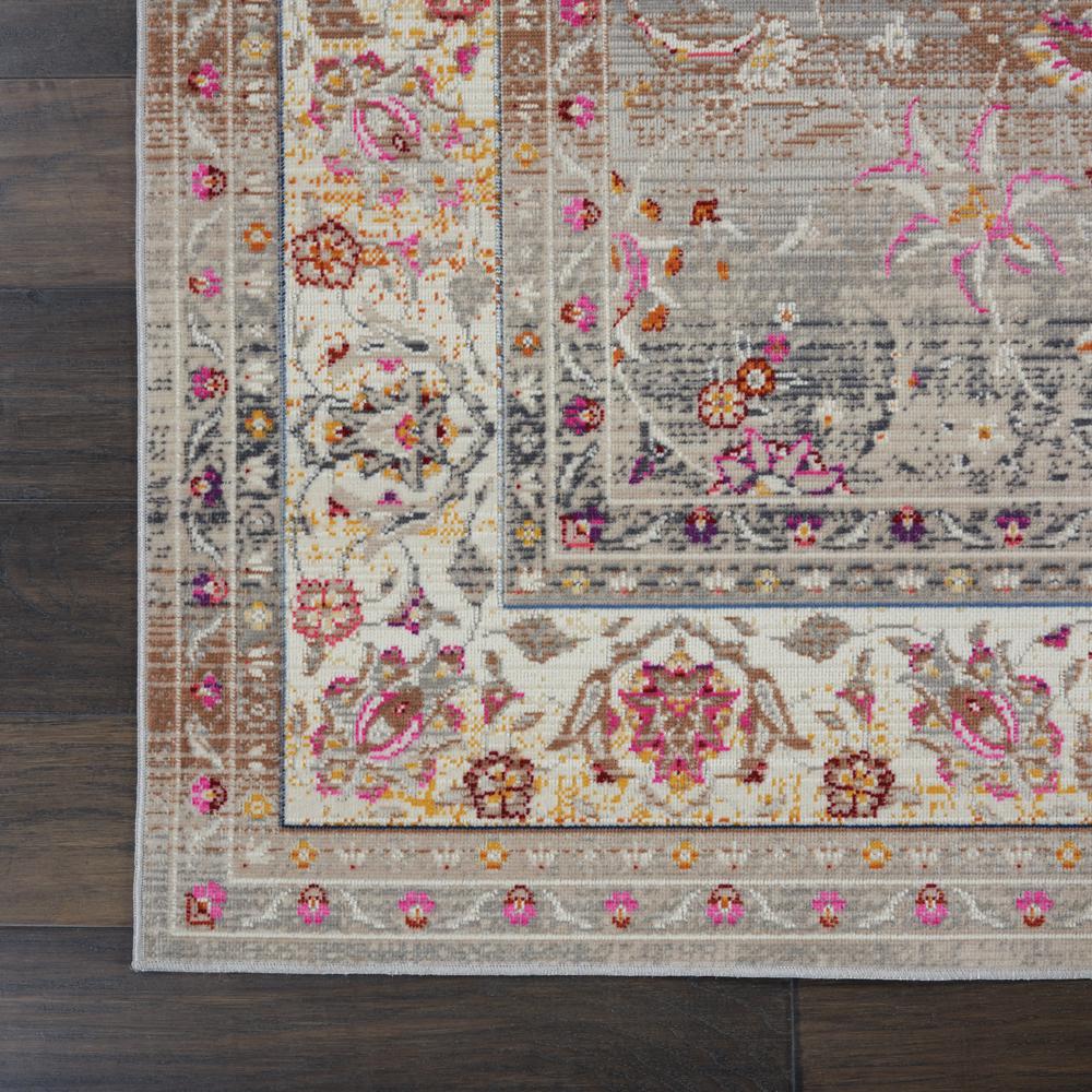 Vintage Rectangle Area Rug, 4' x 6'. Picture 5