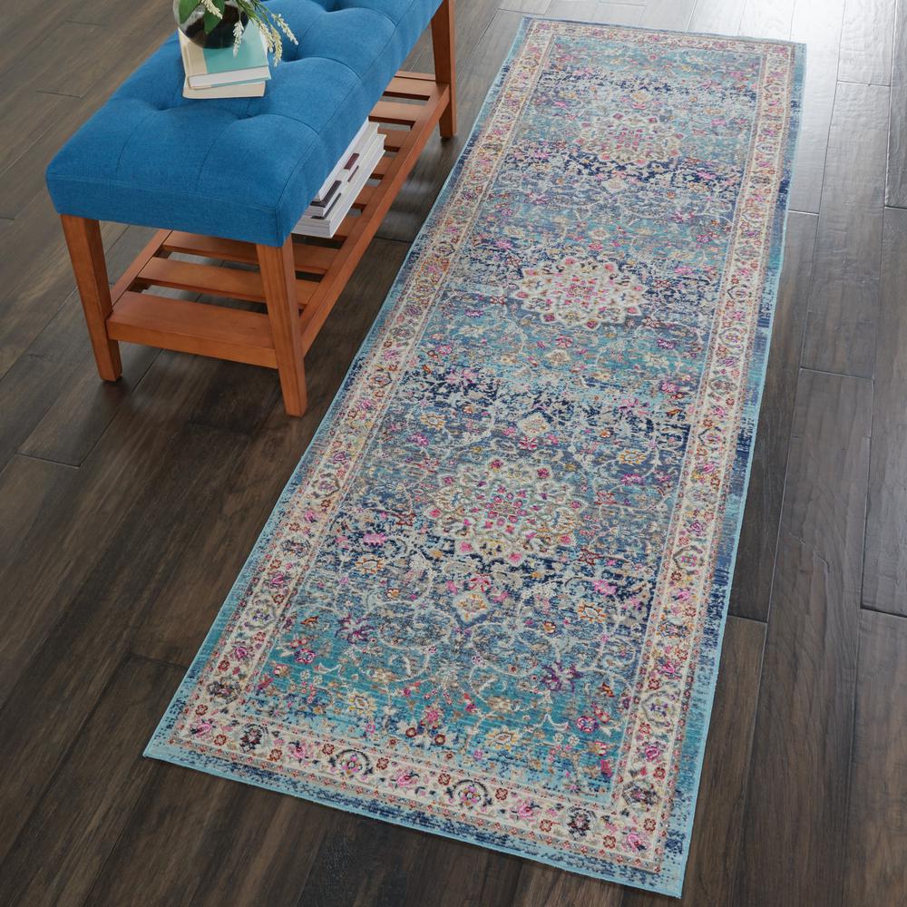 Vintage Runner Area Rug, 6' Runner. Picture 2