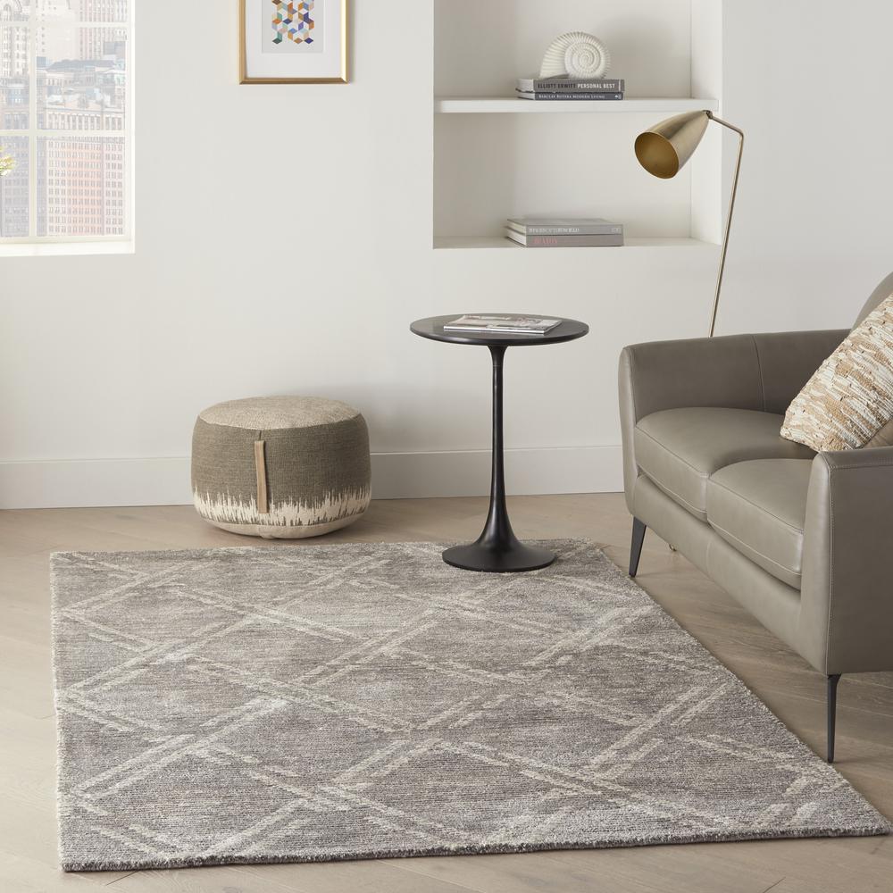 Nourison Venosa Area Rug, Grey/Ivory, 3'9" x 5'9", VSN01. Picture 9