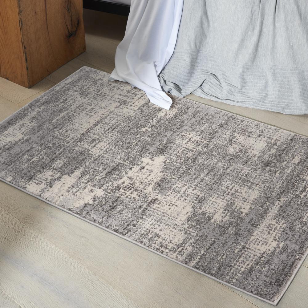 Modern Rectangle Area Rug, 3' x 5'. Picture 3