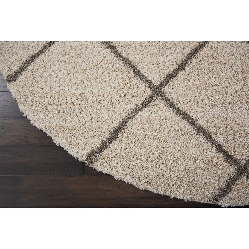 Brisbane Area Rug, Cream, 8'2" x ROUND. Picture 3