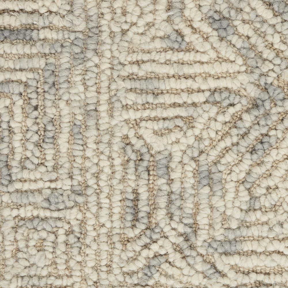 Modern Rectangle Area Rug, 5' x 7'. Picture 6