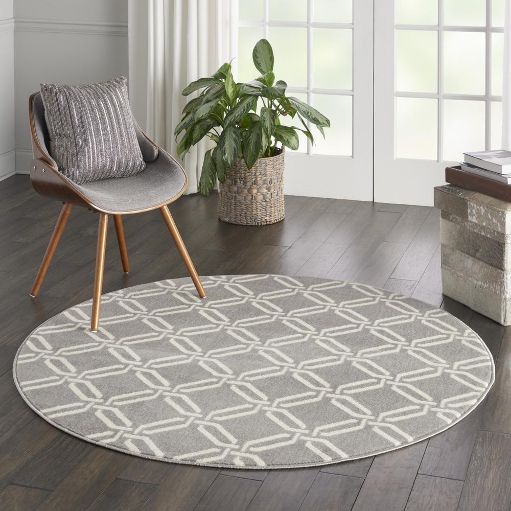 Contemporary Round Area Rug, 5' x Round. Picture 9
