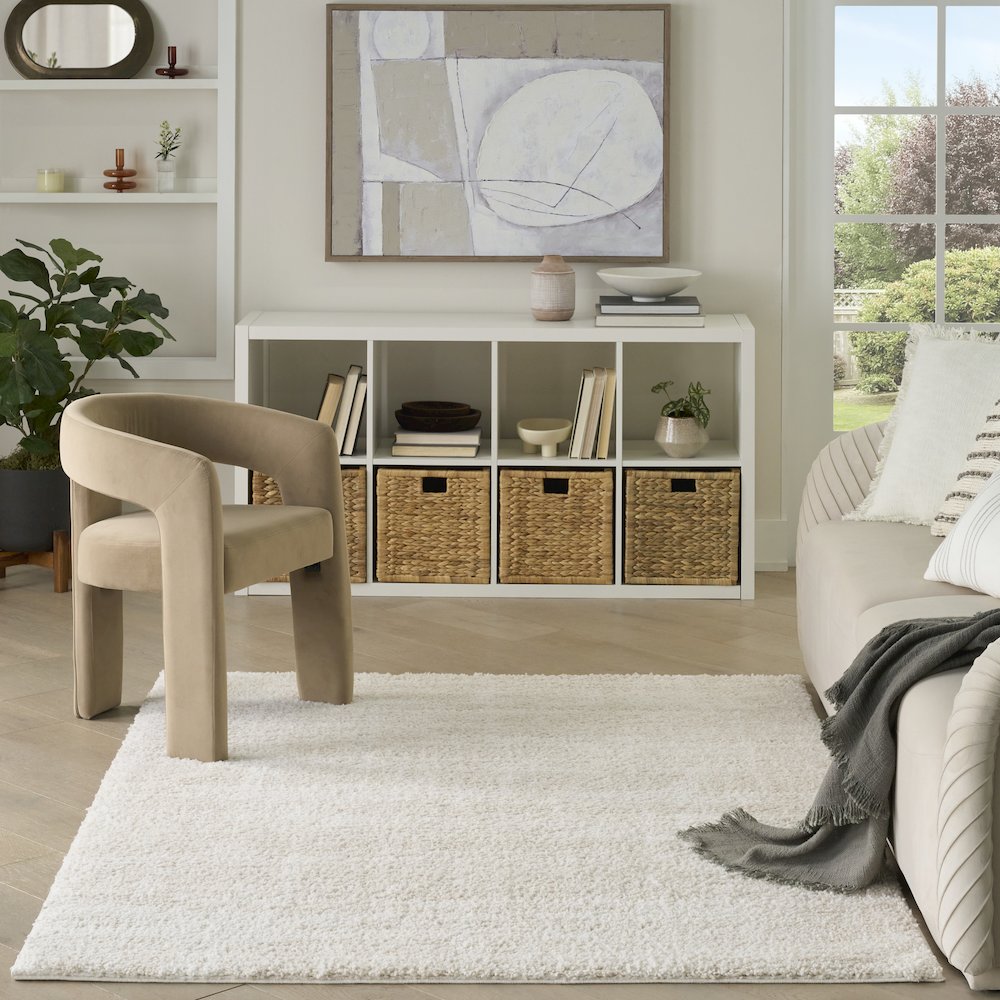 Nourison Home Modern Shag Area Rug. Picture 9