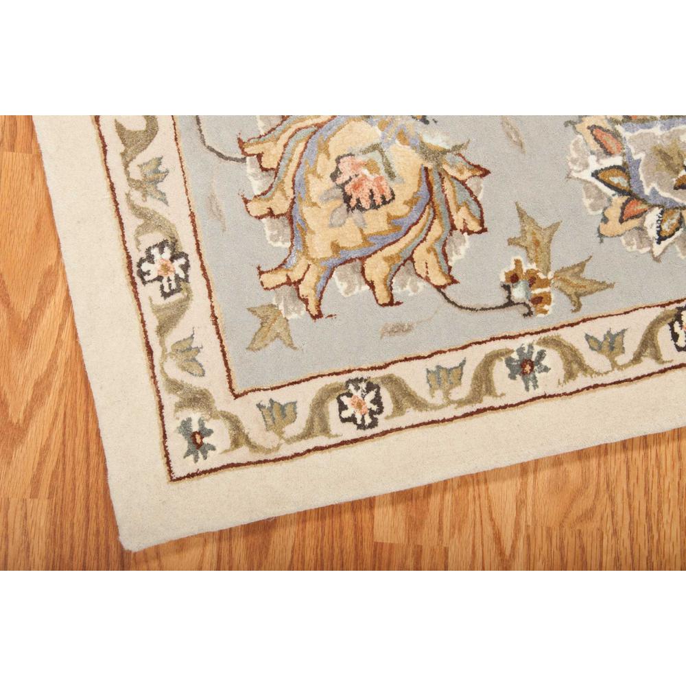 Serenade Area Rug, Ivory/Grey, 5'3" x 7'5". Picture 2