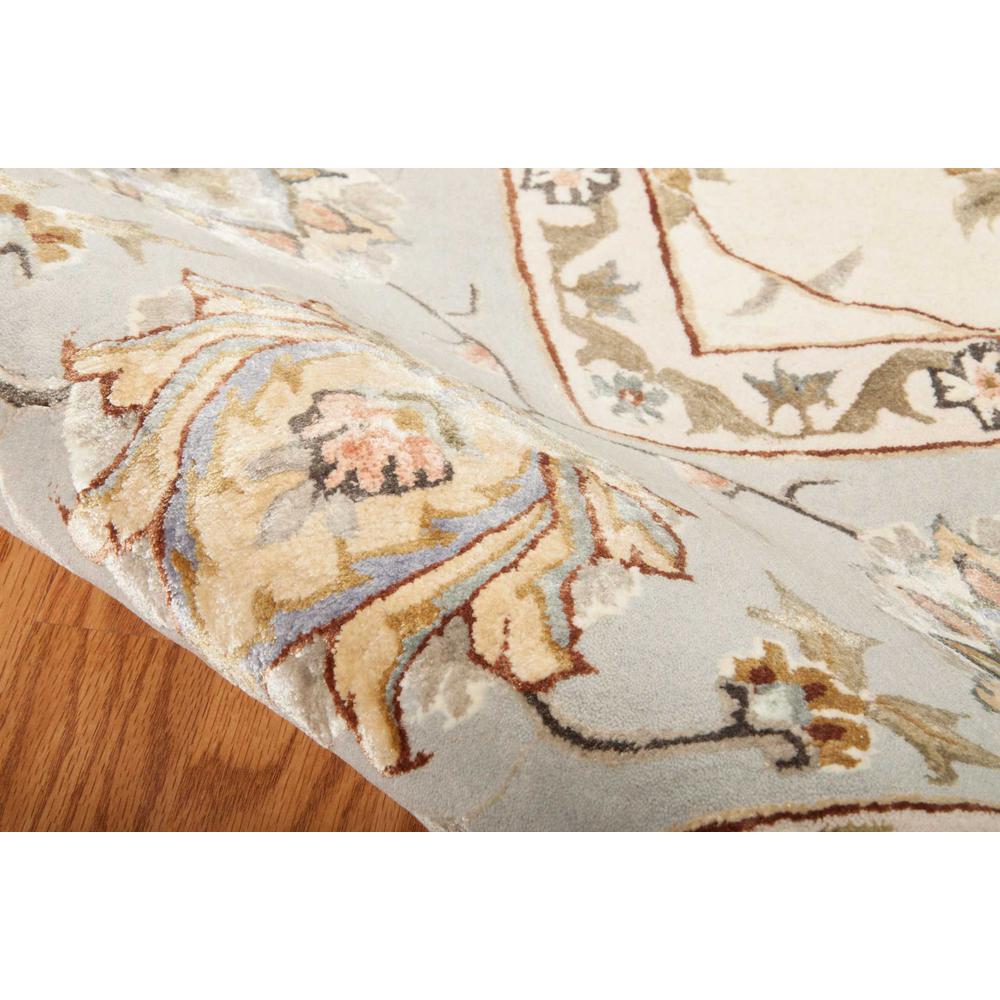 Serenade Area Rug, Ivory/Grey, 8' x  11'. Picture 3