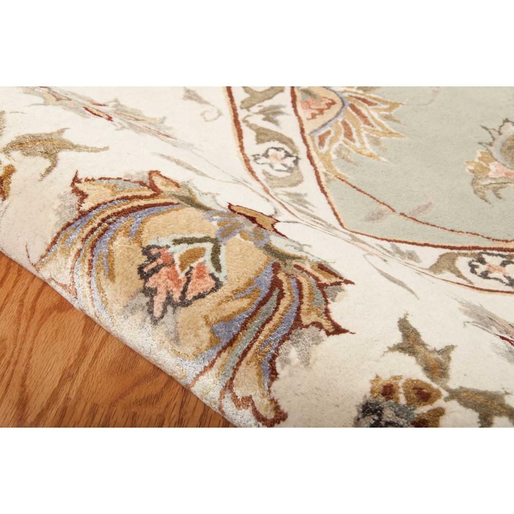 Serenade Area Rug, Seafoam, 5'3" x 7'5". Picture 3