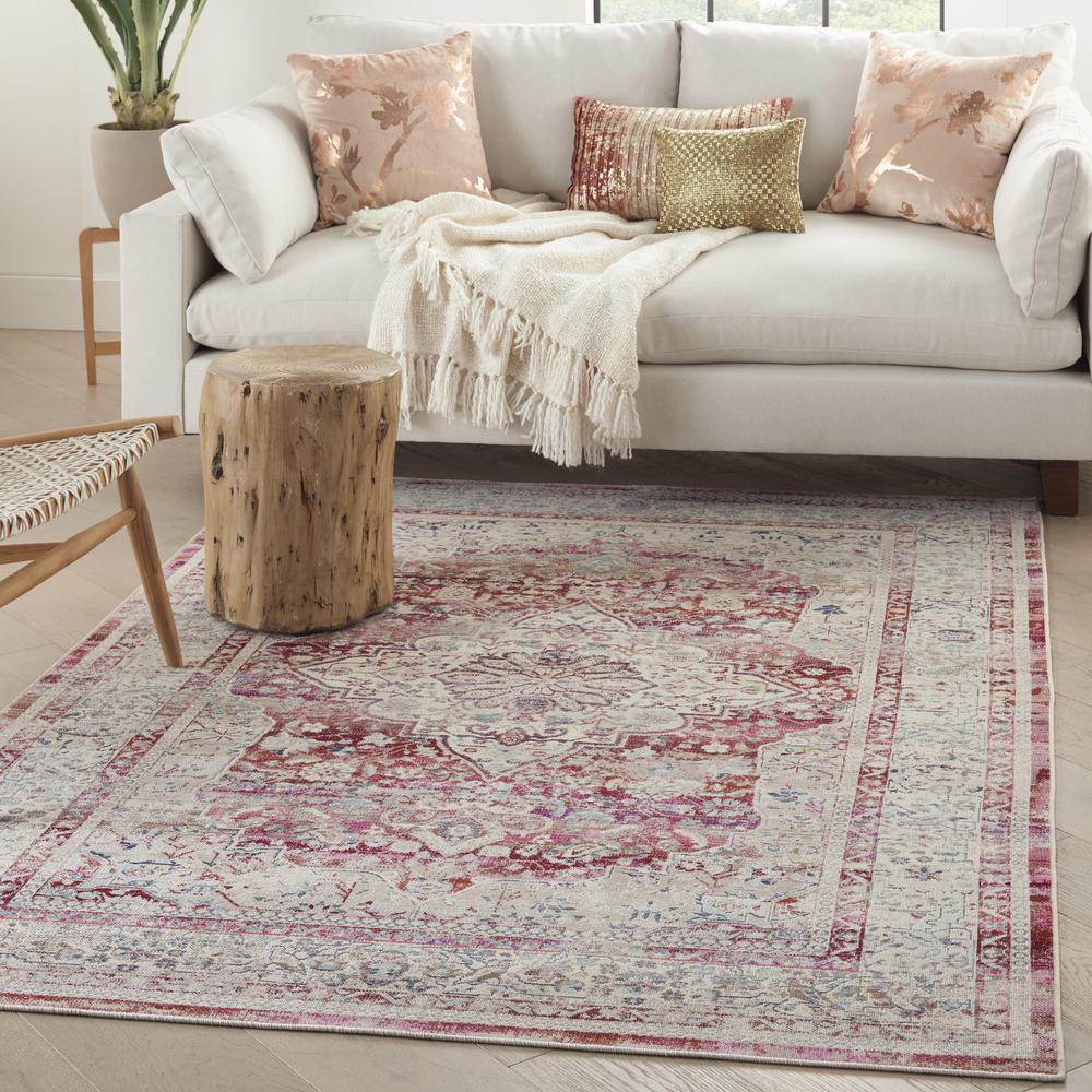 Vintage Rectangle Area Rug, 4' x 6'. Picture 2
