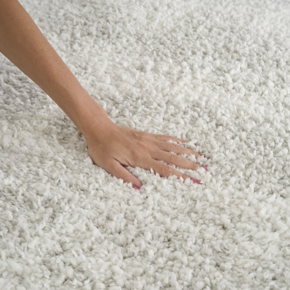 Nourison Home Modern Shag Area Rug. Picture 10