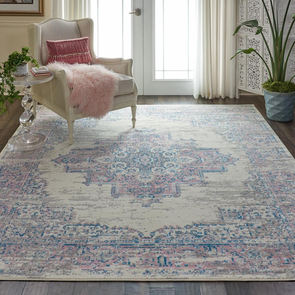 Vintage Rectangle Area Rug, 9' x 12'. Picture 3