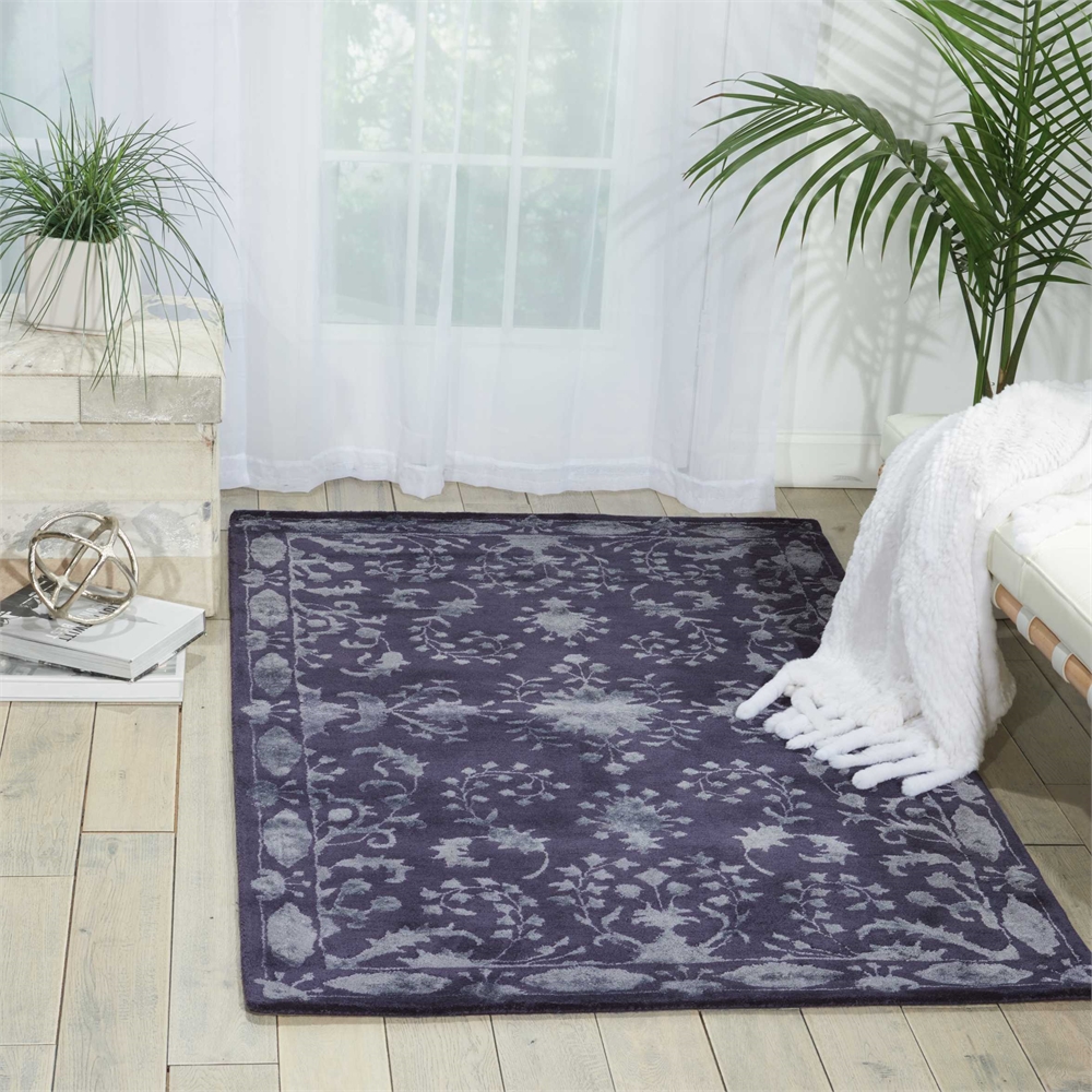 Symphony Indigo Area Rug. Picture 4