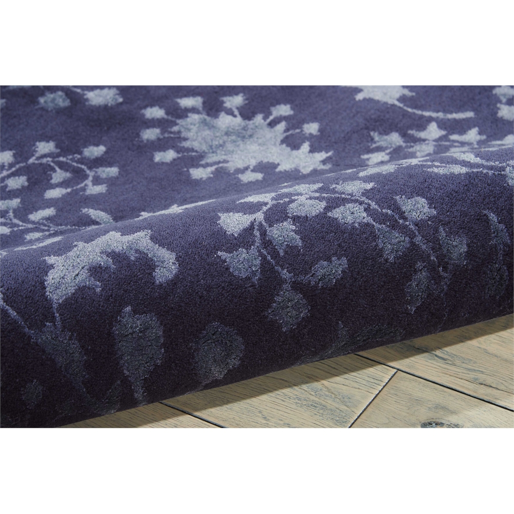Symphony Indigo Area Rug. Picture 5